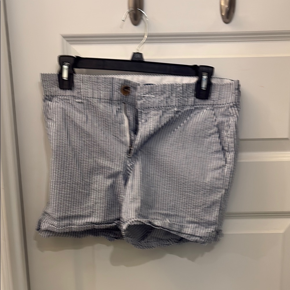 Old Navy Gray and White Bermudas Lightweight Casual